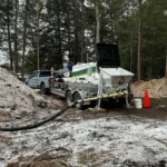 Pompage de béton pour le bétonnage des fondations dans l’Outaouais.